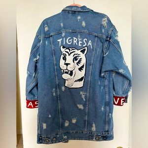 ZARA TIGRESA DENIM OVERSIZED JACKET S